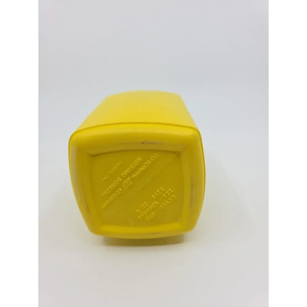 Vintage 1978 Garfield Yellow Thermos Sipper Clean Lid Stopper Cup COMPLETE